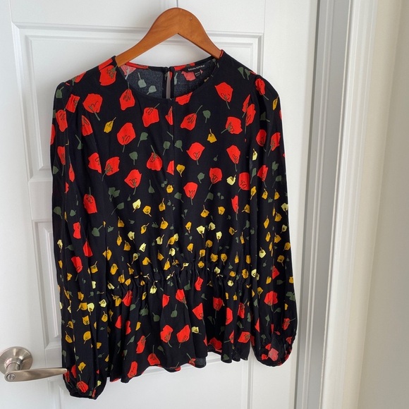 Vibrant Floral Blouse - Size Medium - Picture 1 of 7